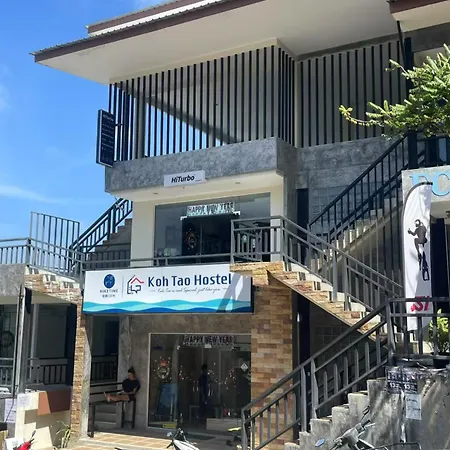 Hike Time Koh Tao Hostel